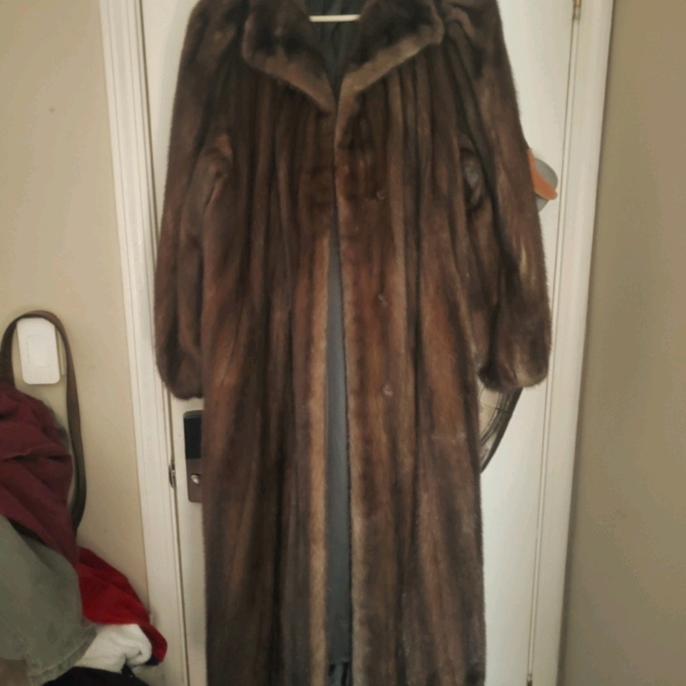 Women's Medium Full length Authentic Vintage mink